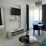 Aquazure Studio