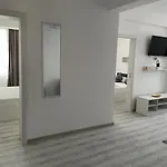 Апартаменты Aquazure Studio