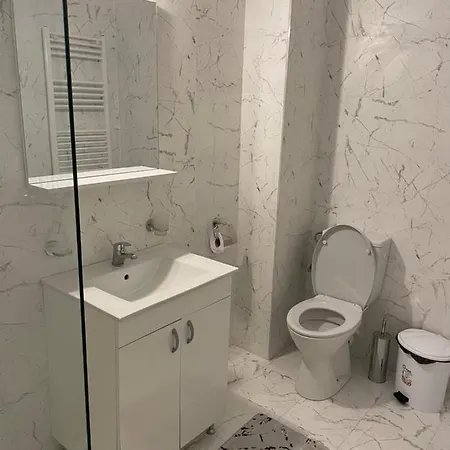 Aquazure Studio *