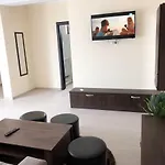 Apartment Aquazure Studio