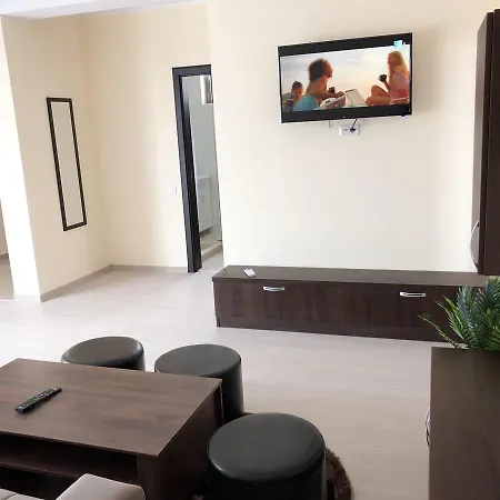 Apartment Aquazure Studio